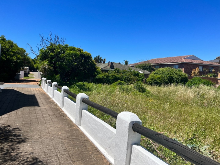 6 Bedroom Property for Sale in Ferreira Town Eastern Cape